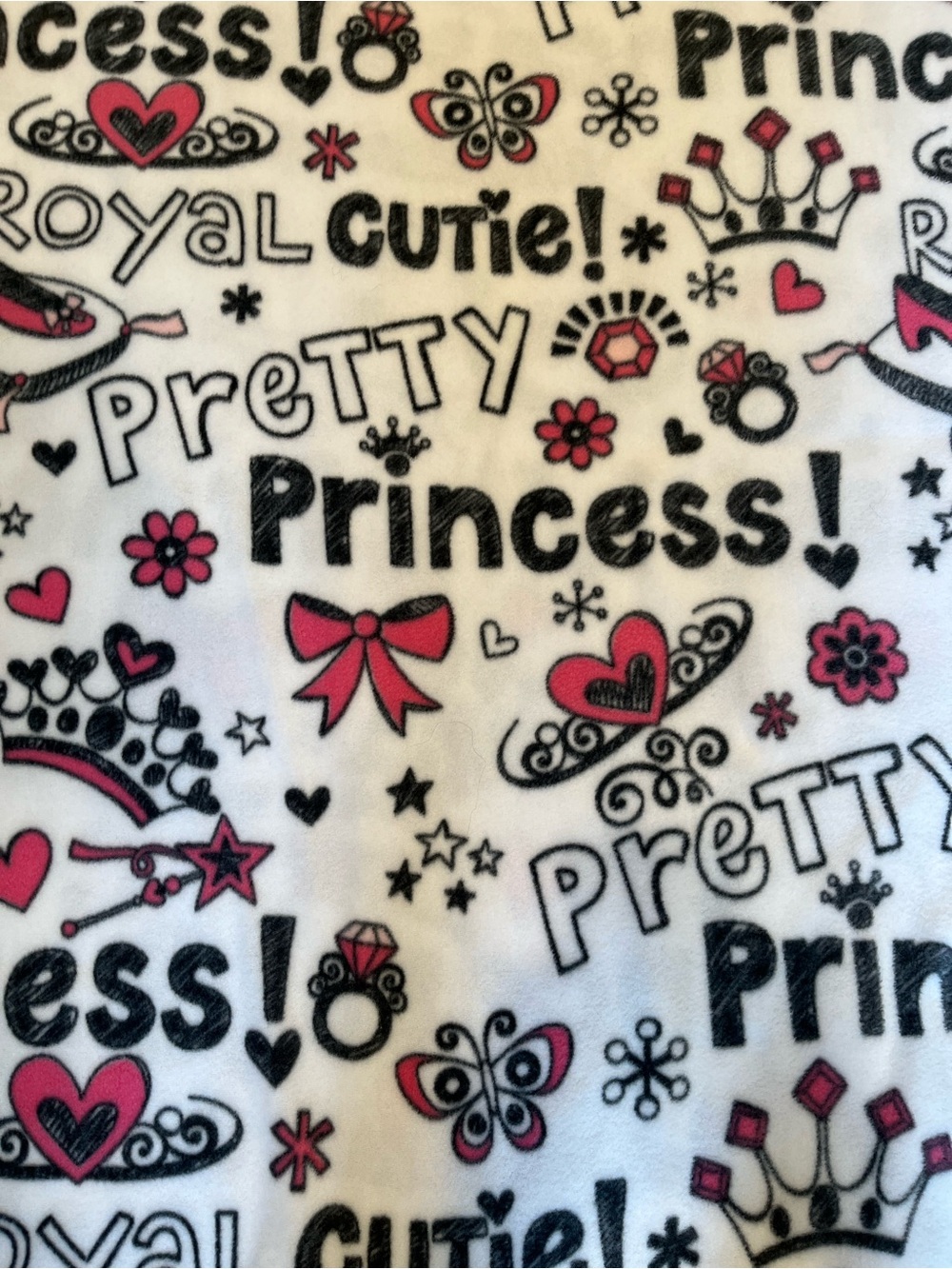 Pretty Princess Fleece Material - Picture 2 of 3
